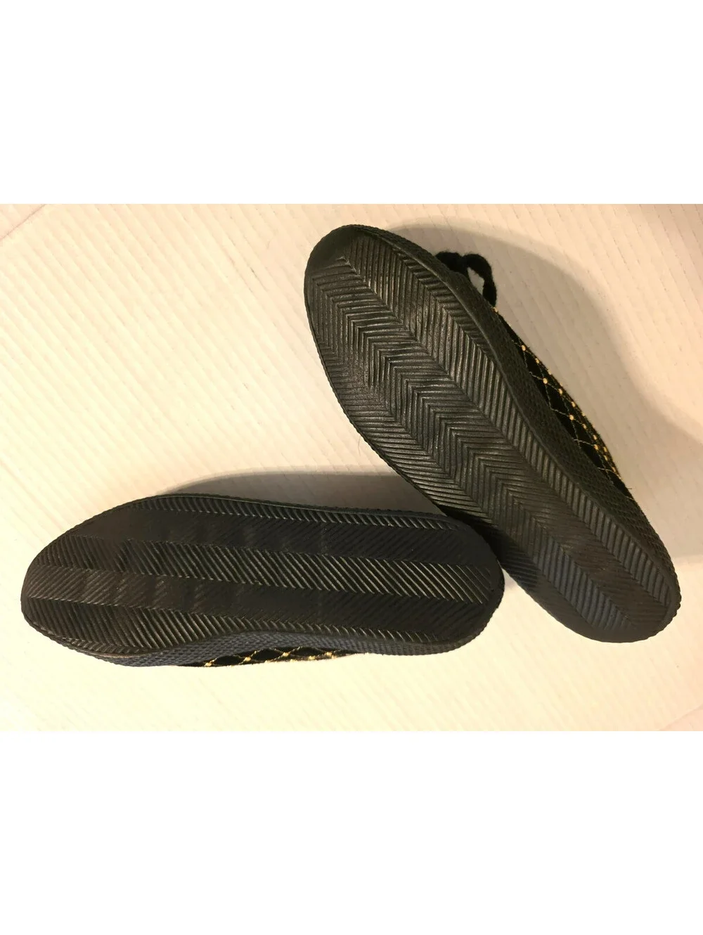 Stuart Weitzman Boyband Velvet Slip On Sneakers Quilted Gold Studs Size 6 New